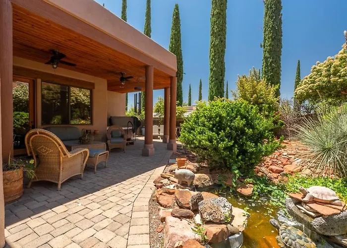 Oasis At Chapel Rock *